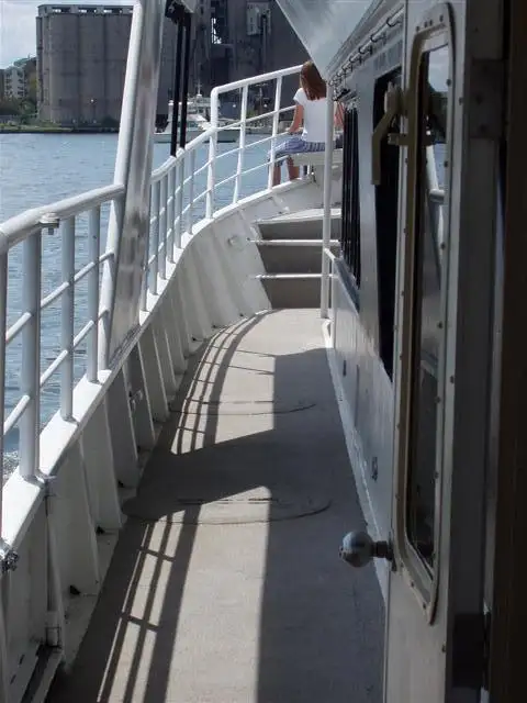 Navire de passagers à vendre