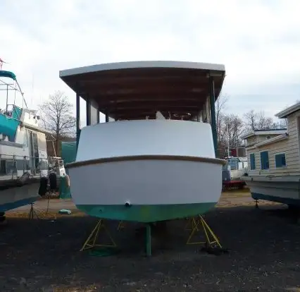 Navire-ferry à vendre