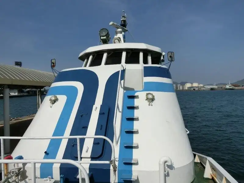 Navire de passagers à vendre