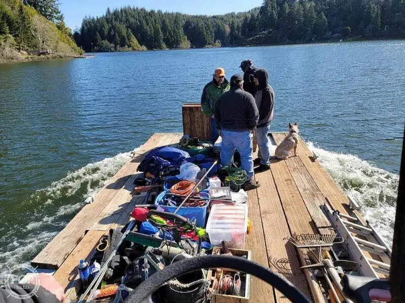 Péniche à vendre