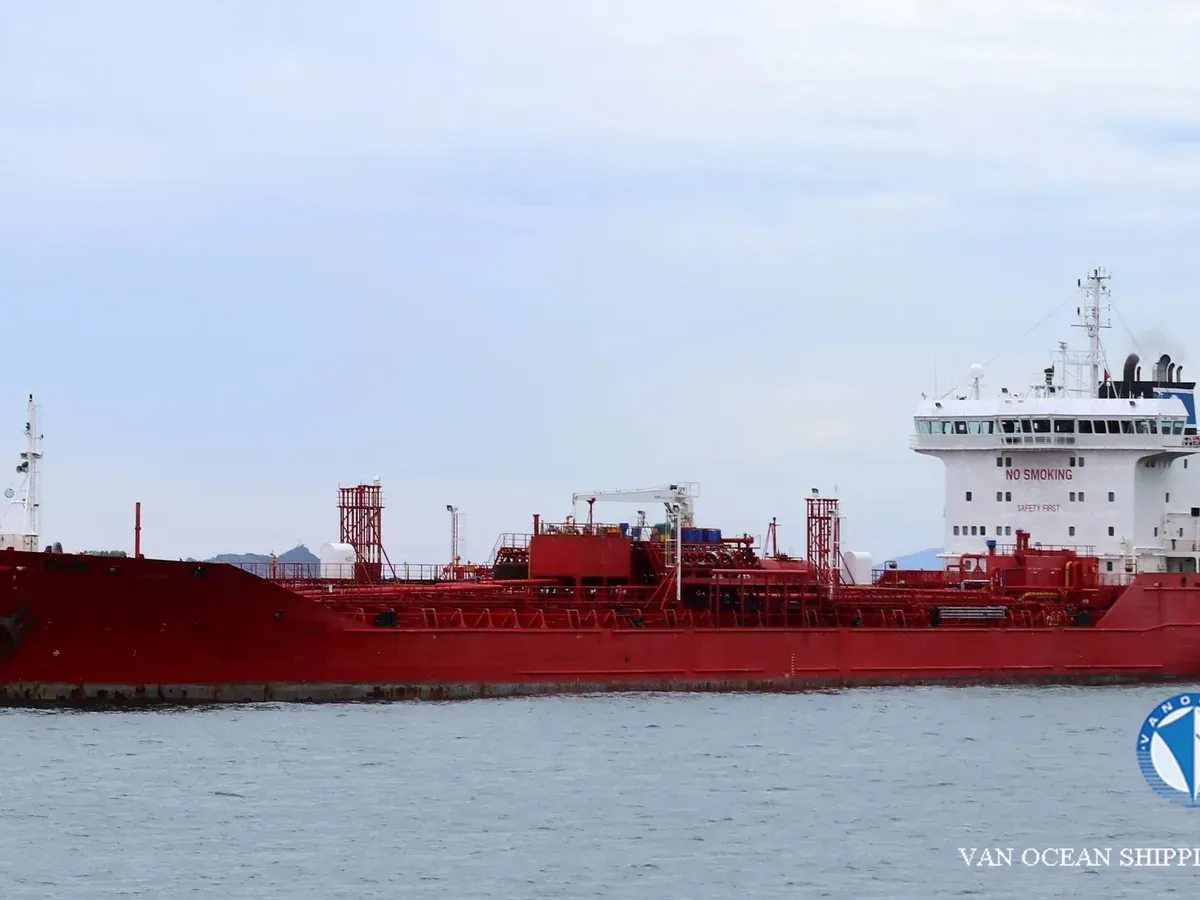 Pétrolier / chimiquier à vendre