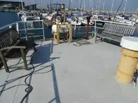 Bateaux de travail à vendre