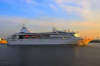Bateau de croisière à vendre