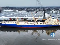 Navire frigorifique à vendre