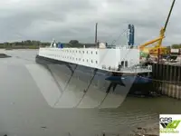 Navire porte-conteneurs à vendre