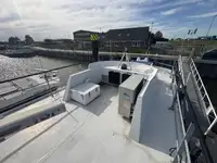 Bateau patrouilleur à vendre