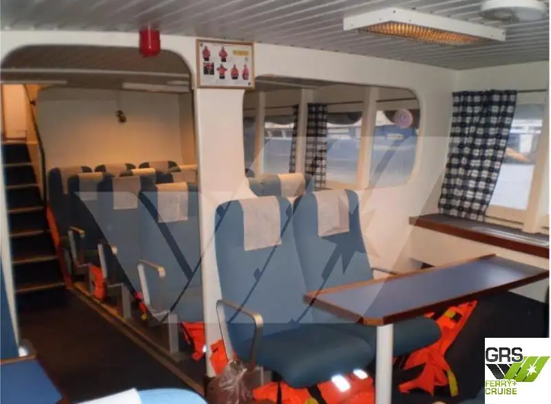 Navire-ferry à vendre