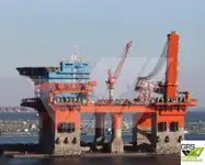 Navire grue à vendre