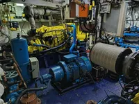 Navire d'approvisionnement à vendre