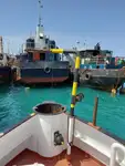 Navire d'arpentage à vendre
