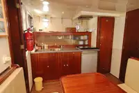 Bateau patrouilleur à vendre