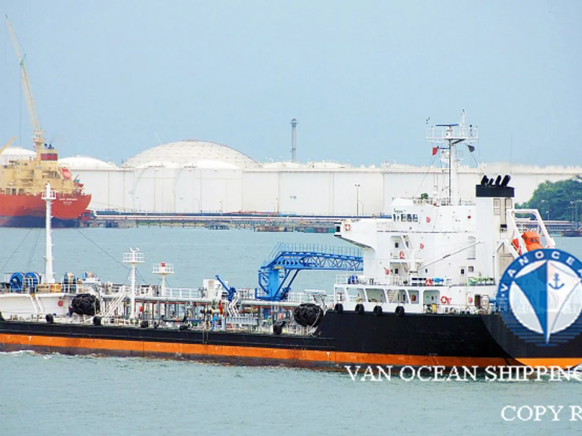 Pétrolier / chimiquier à vendre