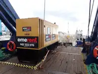 Bateaux de travail à vendre