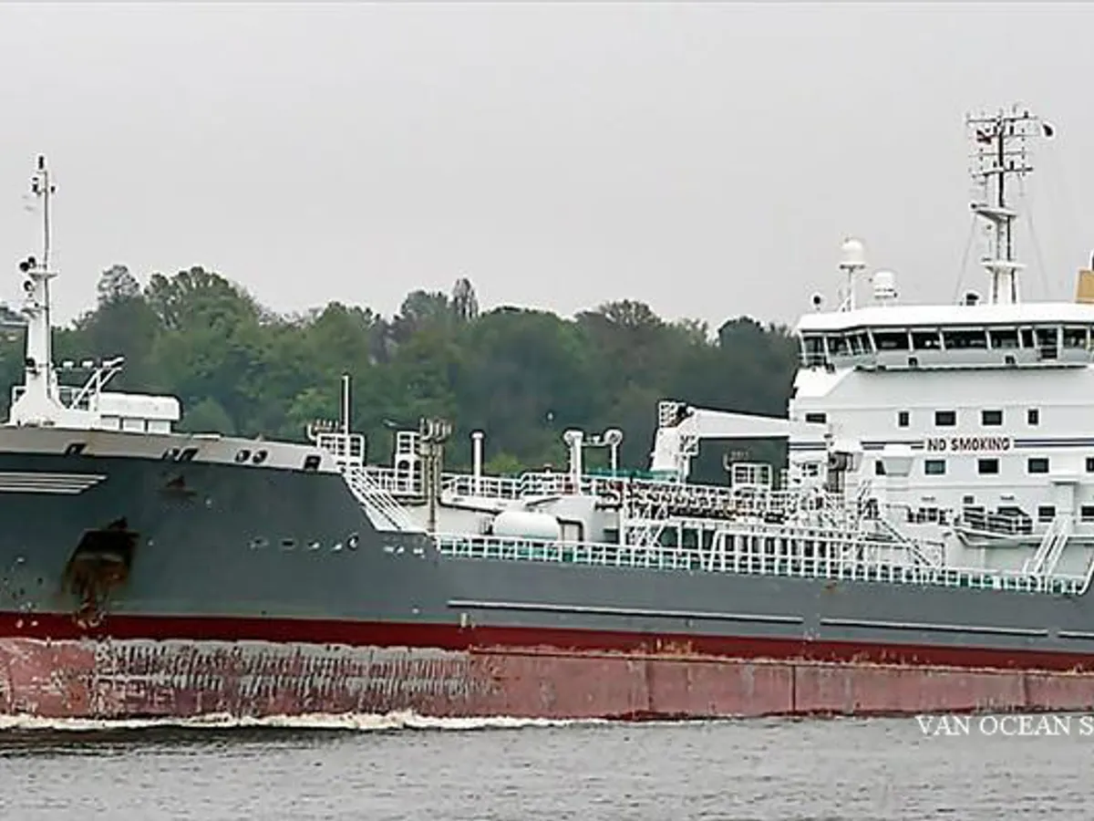 Pétrolier / chimiquier à vendre