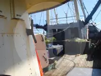 Chalutier à flottaison à vendre