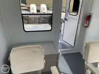 Bateau patrouilleur à vendre