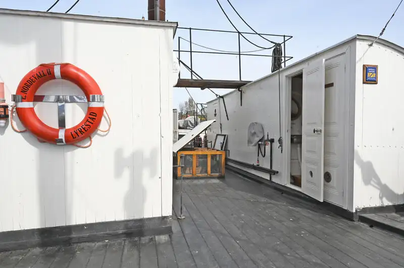 Navire-ferry à vendre