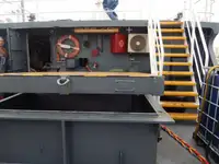 Bateaux de travail à vendre