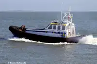 Bateau pilote à vendre