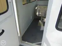 Bateau patrouilleur à vendre