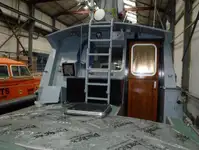 Navire d'arpentage à vendre
