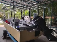 Bateaux de travail à vendre