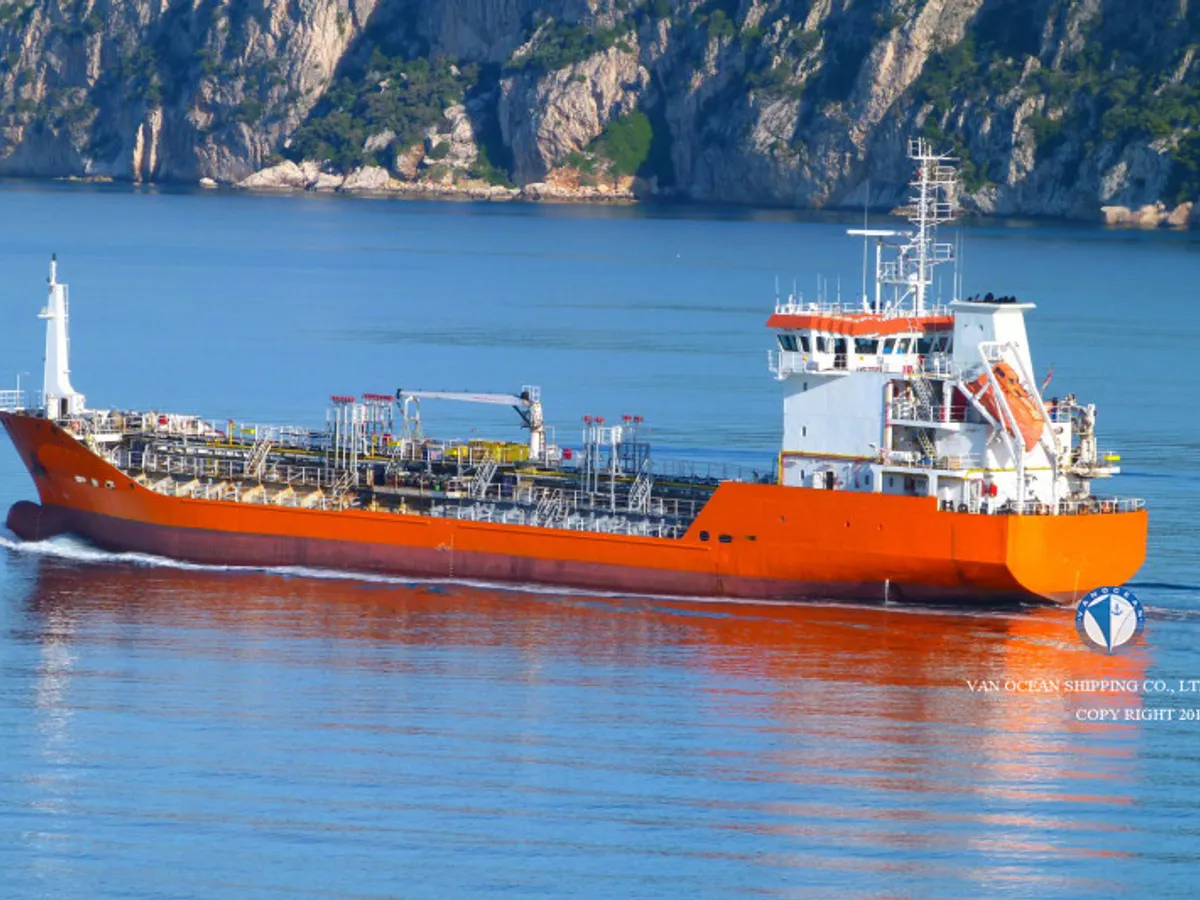 Pétrolier / chimiquier à vendre