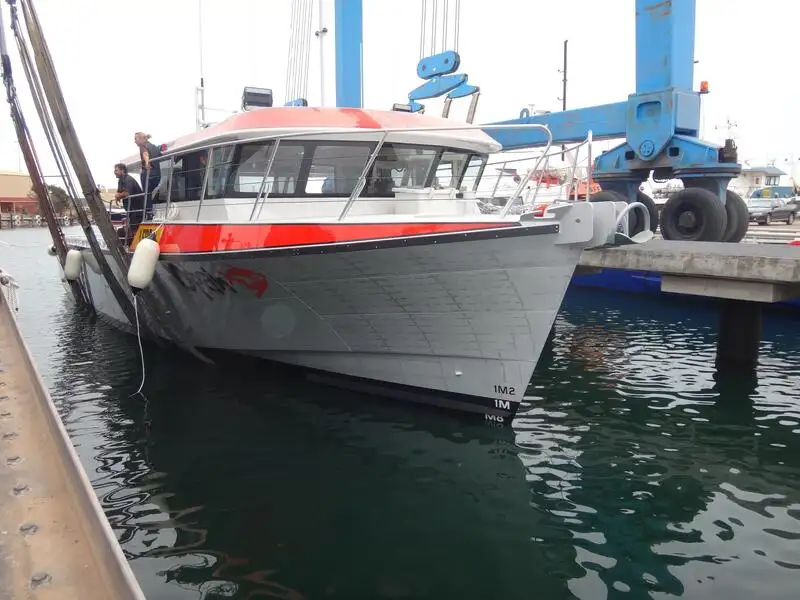 Bateaux de travail à vendre