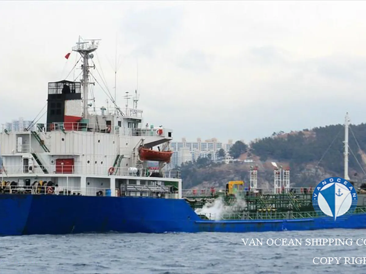 Pétrolier / chimiquier à vendre