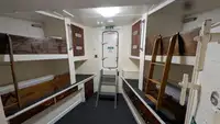 Navire d'arpentage à vendre