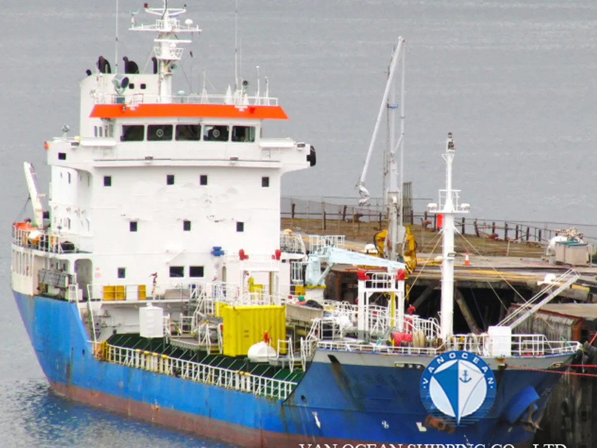 Pétrolier / chimiquier à vendre