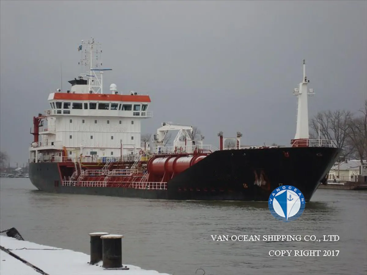 Pétrolier / chimiquier à vendre