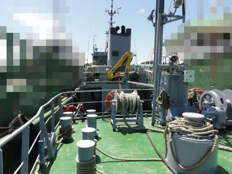 Navire d'approvisionnement à vendre