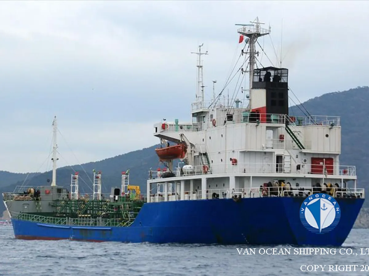Pétrolier / chimiquier à vendre