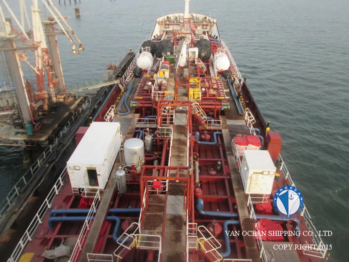 Pétrolier / chimiquier à vendre