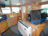 Navire de pêche à vendre