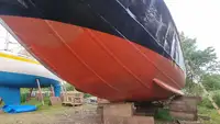 Bateaux de travail à vendre
