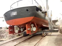 Bateaux de travail à vendre