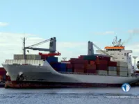 Navire frigorifique à vendre