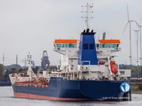Pétrolier / chimiquier à vendre