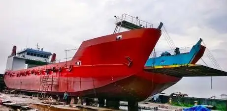 Navire de débarquement, citerne à vendre