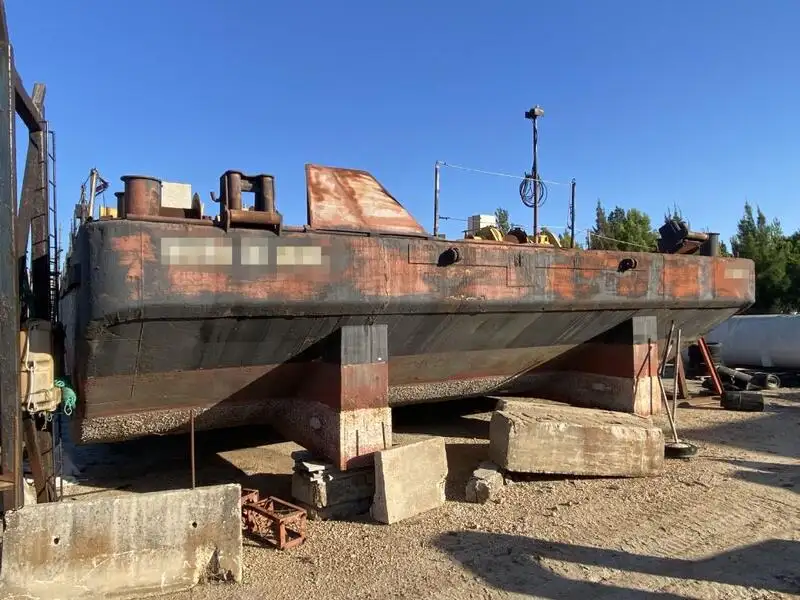 Remorqueur à vendre