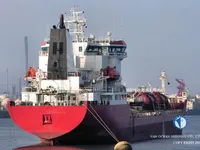 Pétrolier / chimiquier à vendre