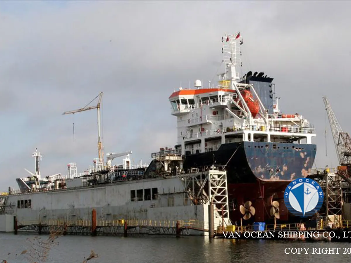Pétrolier / chimiquier à vendre