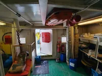 Navire d'approvisionnement à vendre