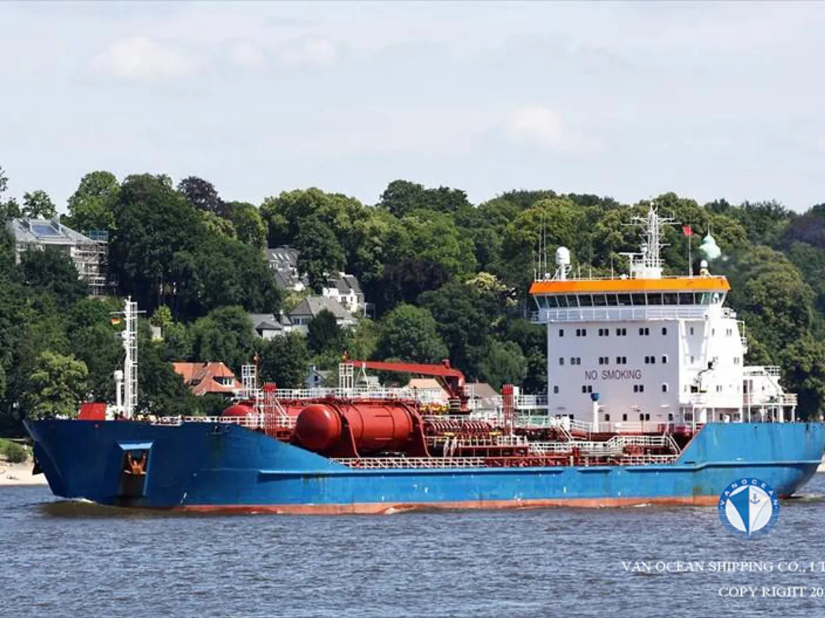 Pétrolier / chimiquier à vendre