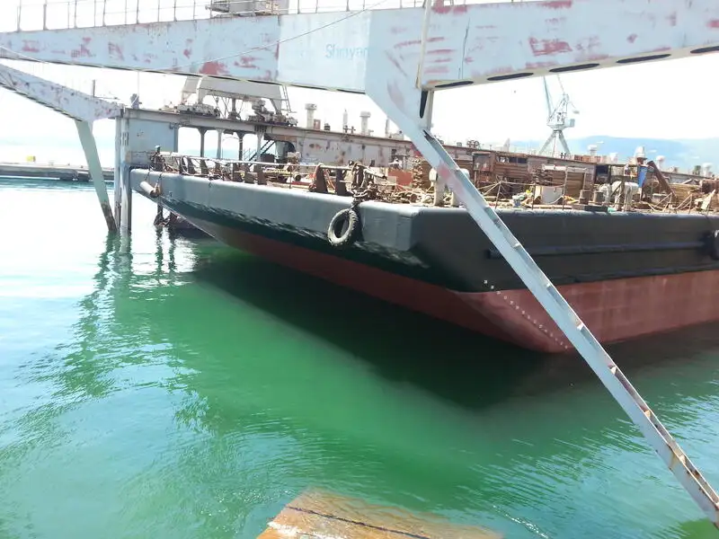 Péniche à vendre