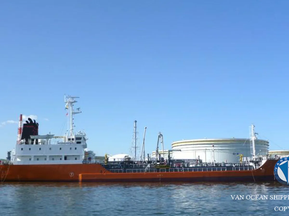 Pétrolier / chimiquier à vendre