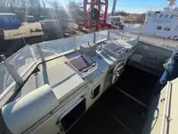 Bateau patrouilleur à vendre