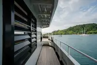 Navire d'arpentage à vendre
